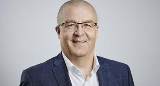 Jakob Küng mydose